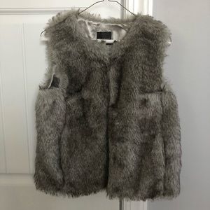 Limited vest